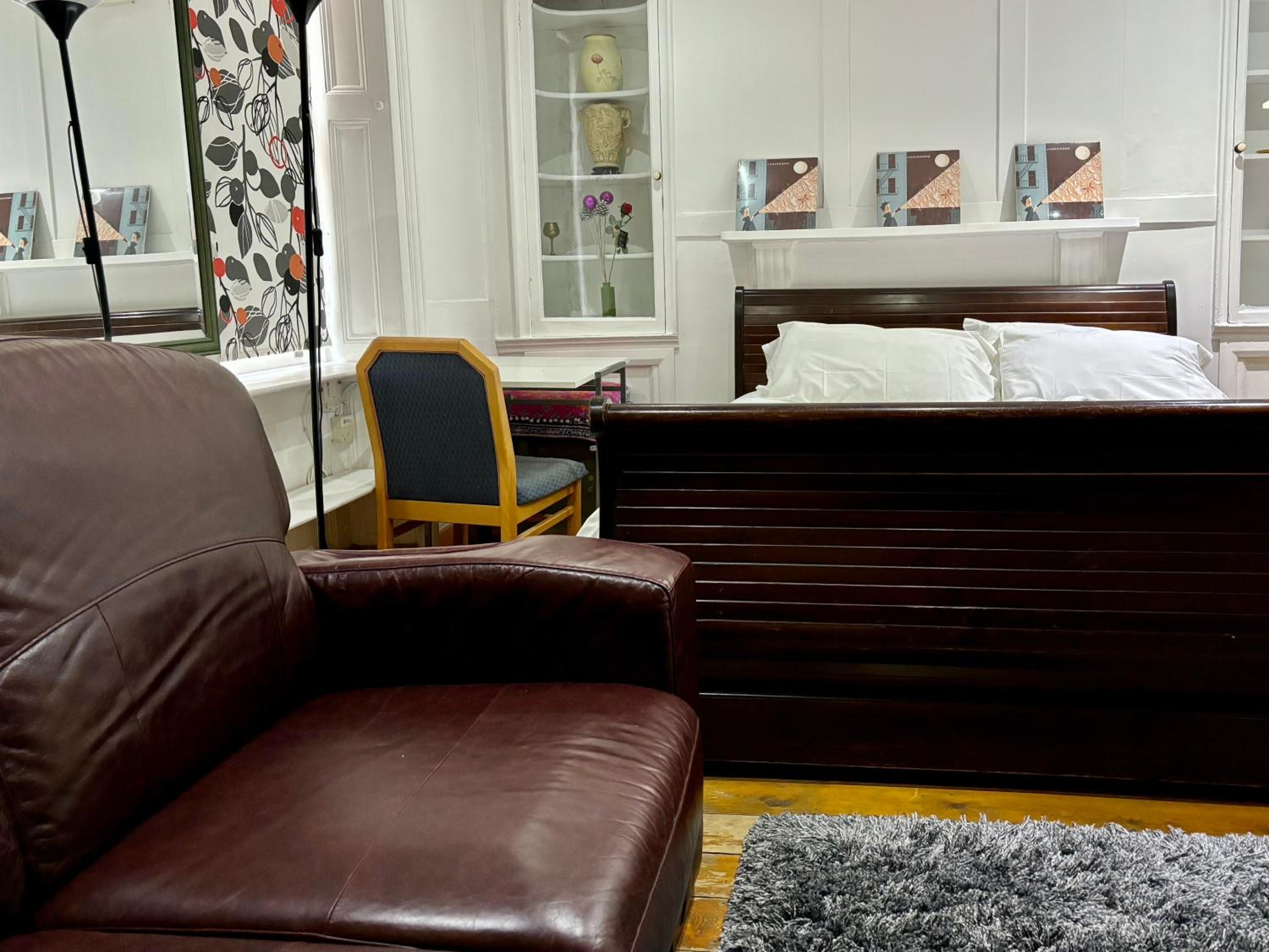 Stay in Bloomsbury