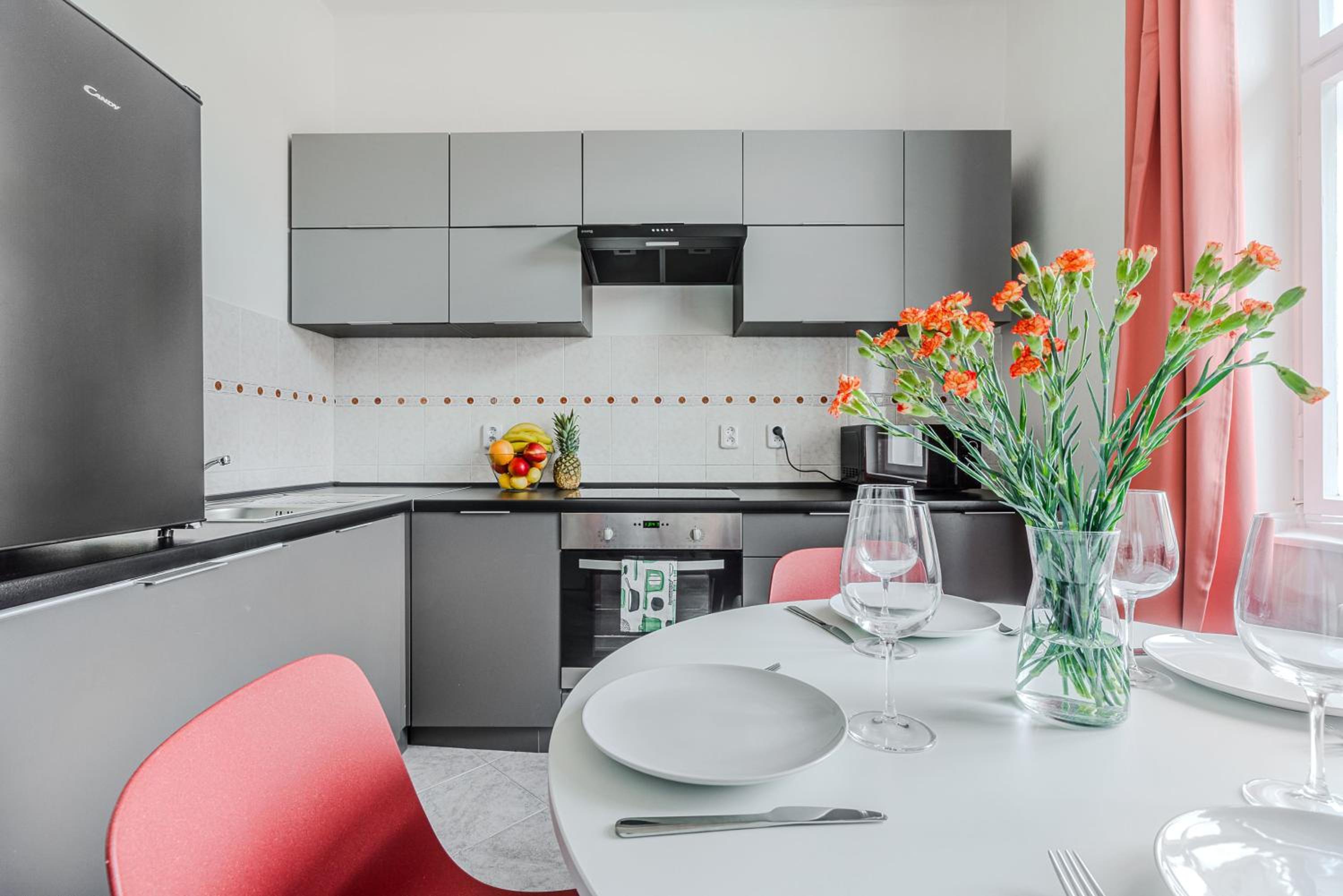 3-bedroom apartment for family
