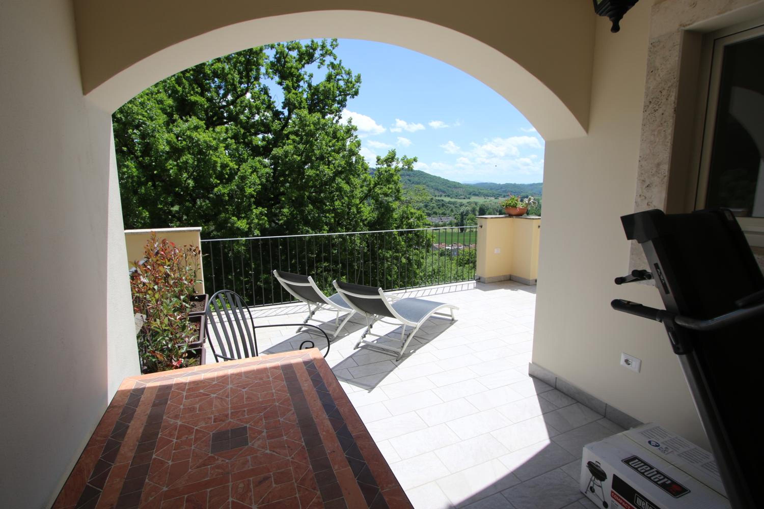 I segreti del lago view 4