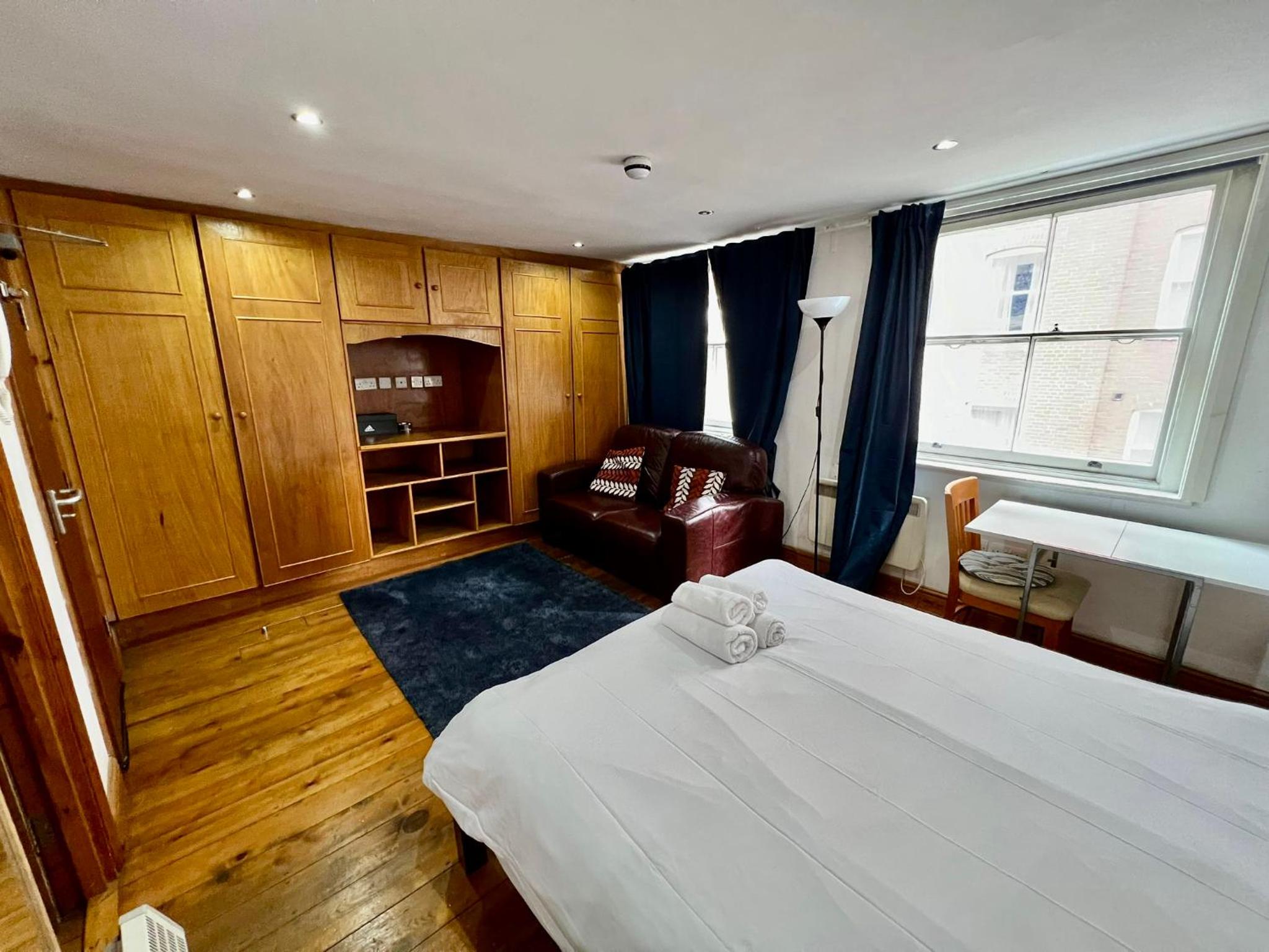 Stay in Bloomsbury