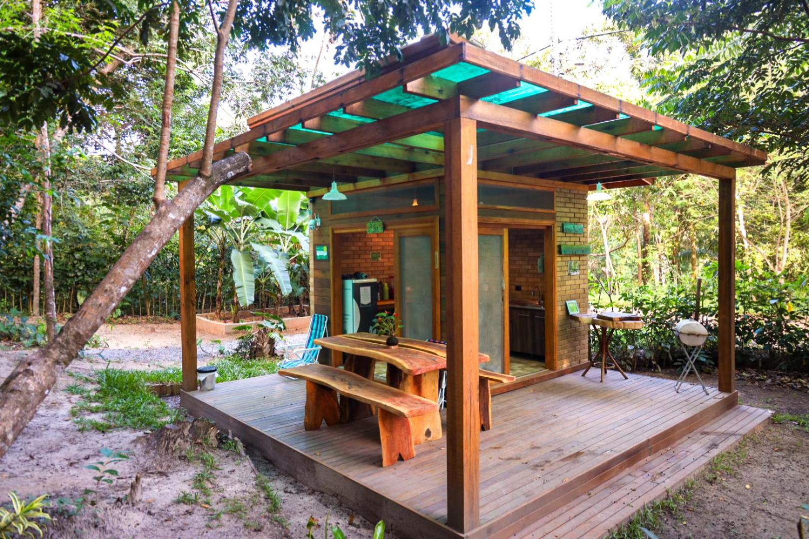 Alquimia Zen IGLUs de eucalipto na Reserva Aruá