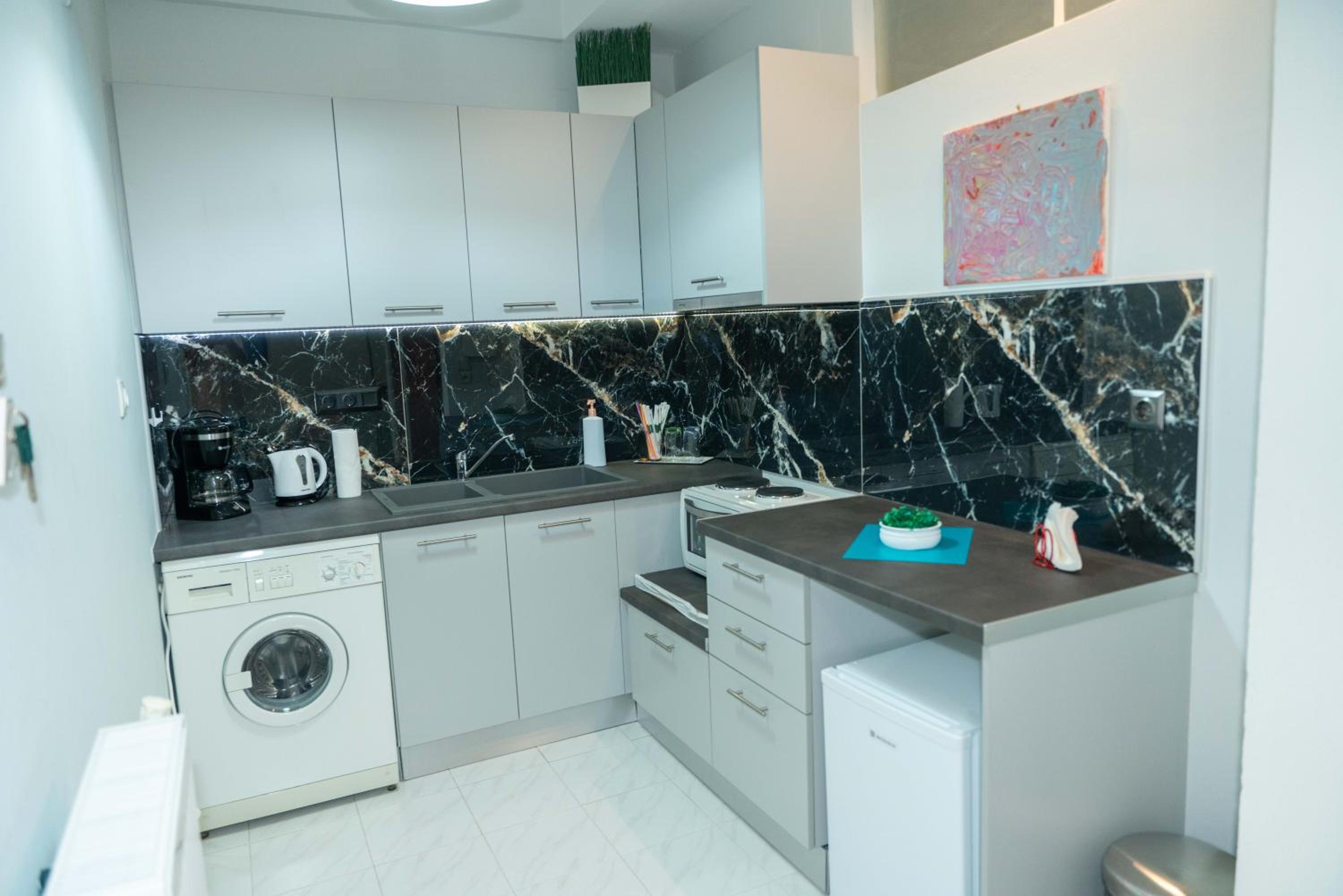 Urban Chic Flat Pagrati Athens