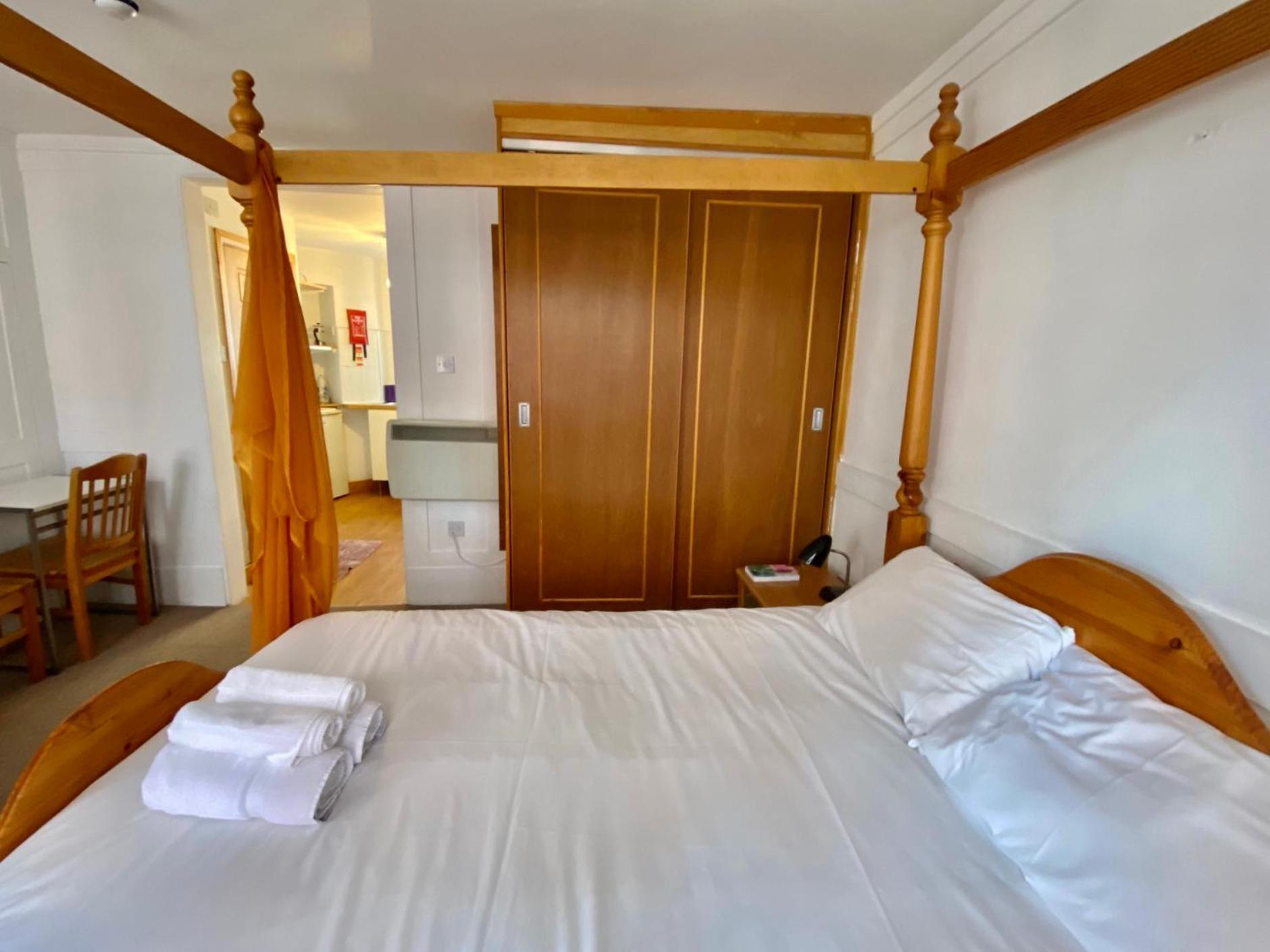 Stay in Bloomsbury