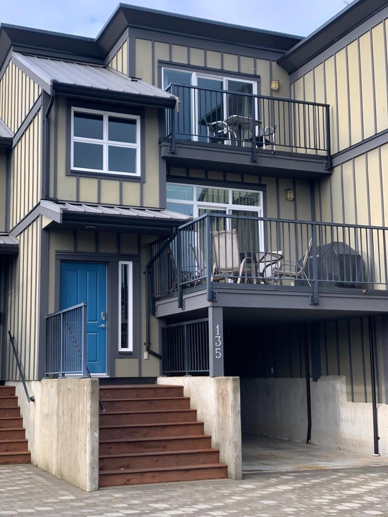 Sooke Vacations - Race Rocks Townhouse - Sooke - Property Image 5