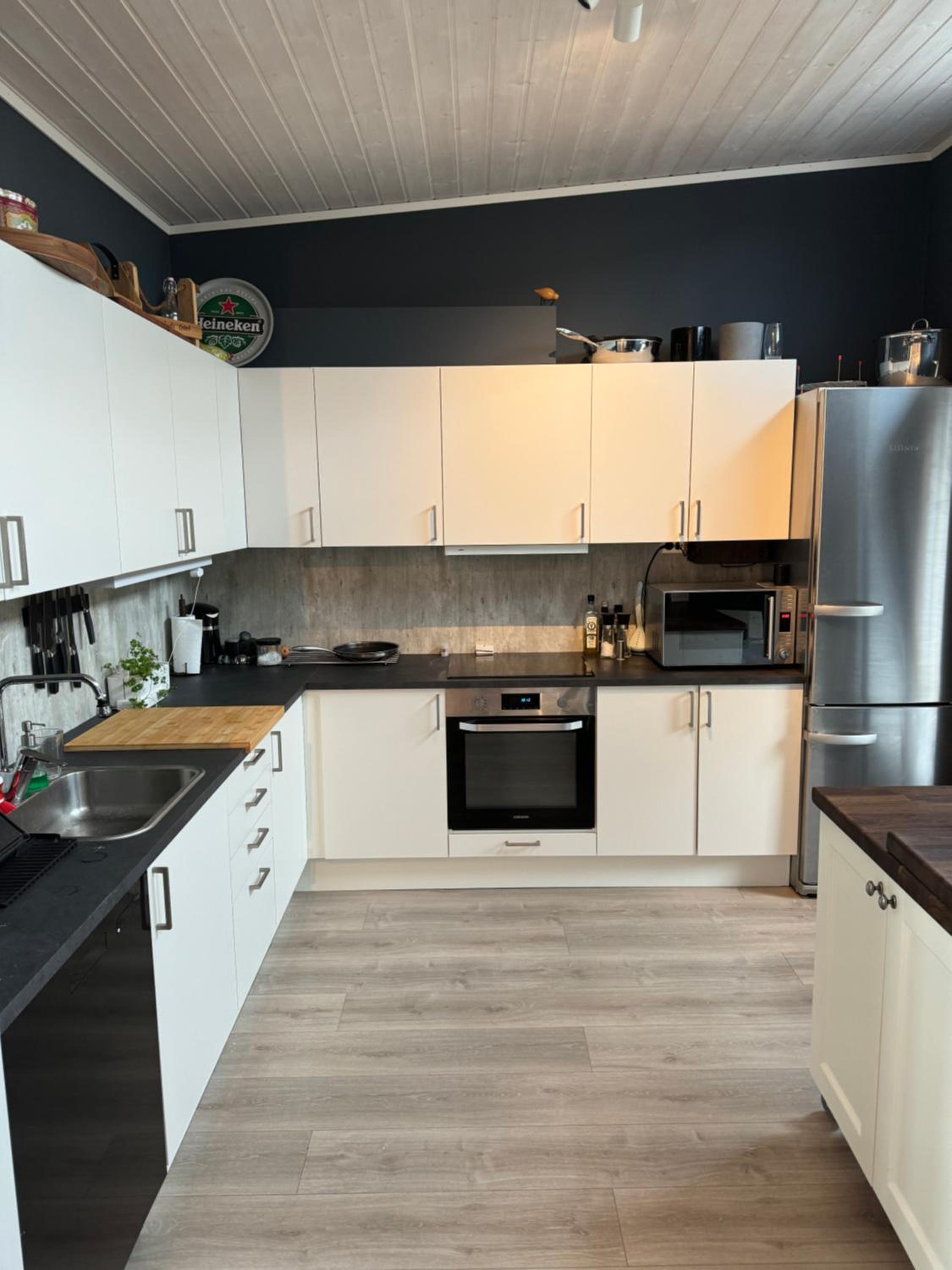 Terraced house with carport and sunny outdoor areas - 7 min from ONS view 5