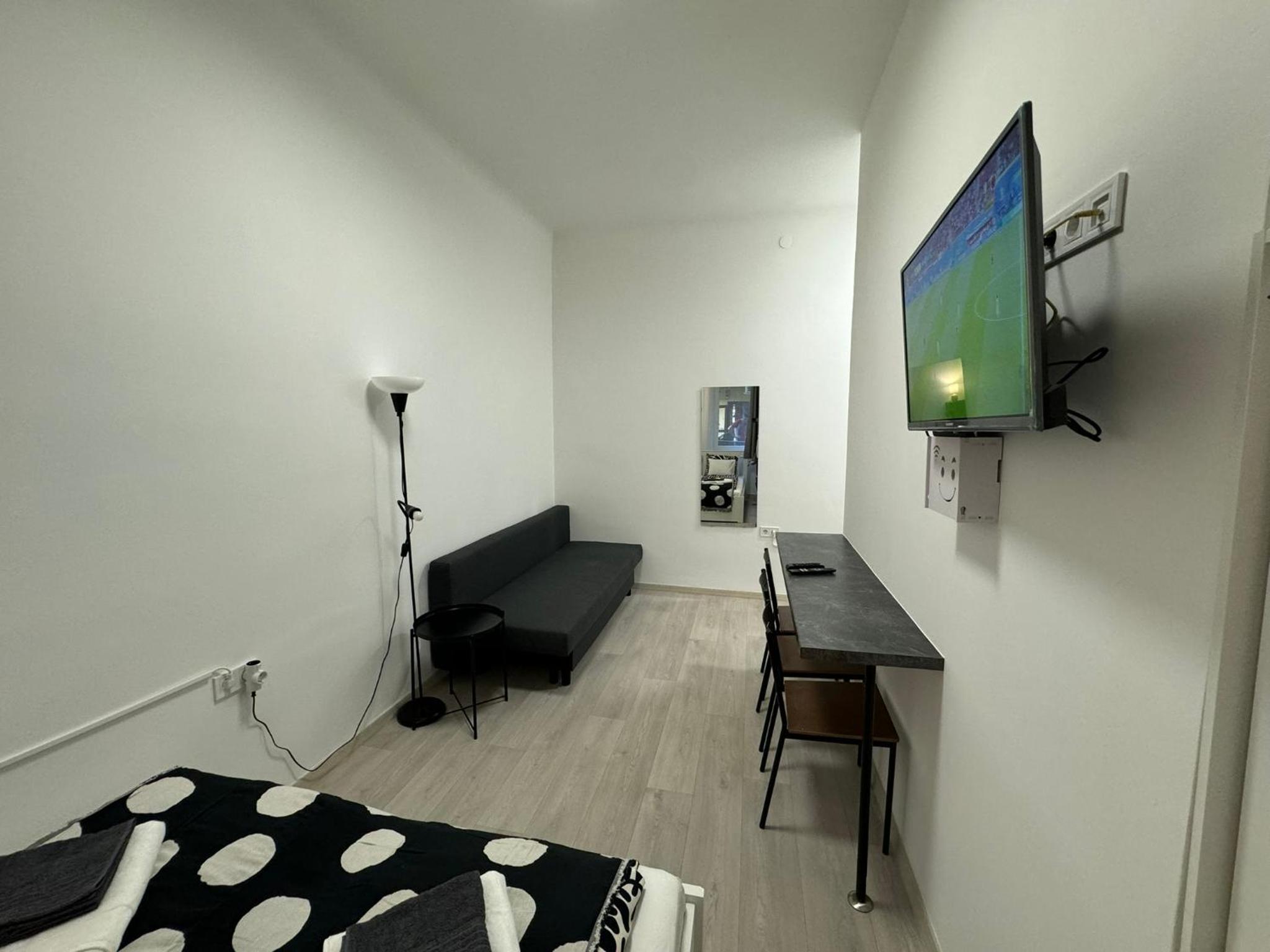 MaNo Studios Budapest II view 4