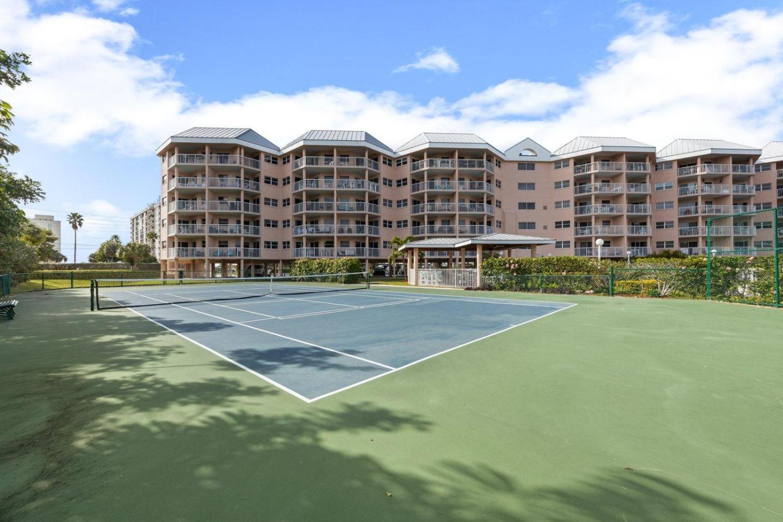 Sunrise Resort 210 view 4