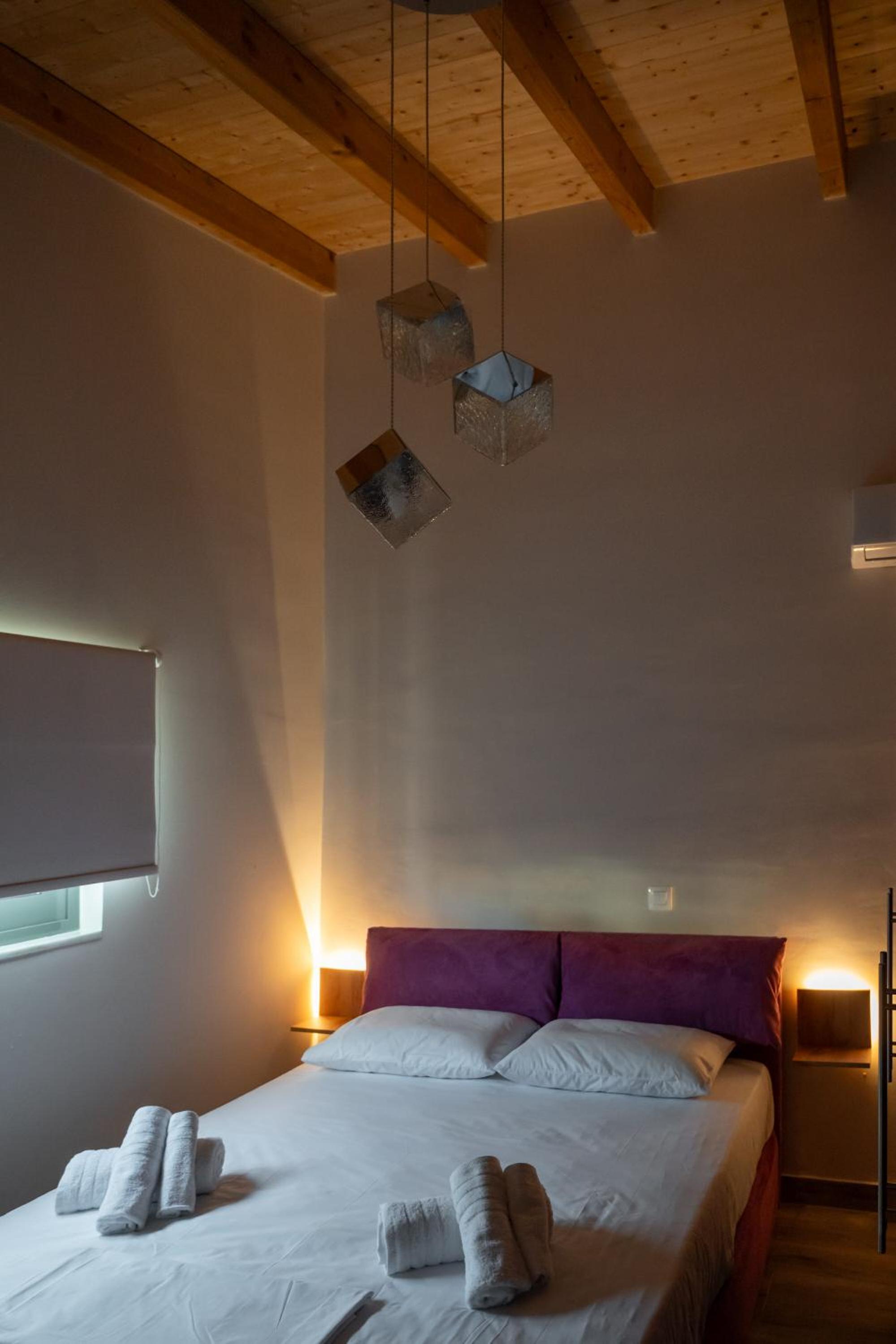 Paradise Apartments Artemida