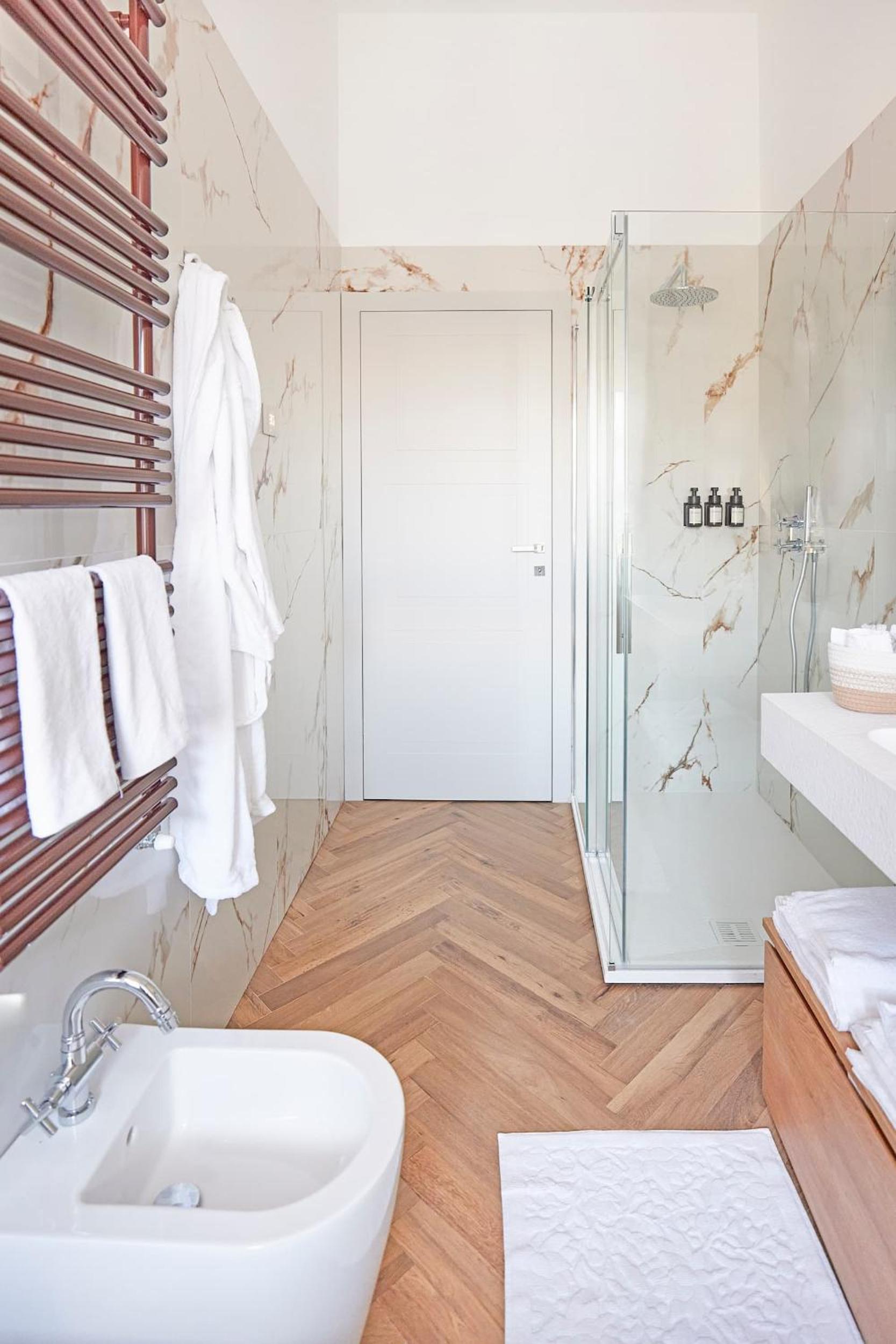 Eco Chic view 4