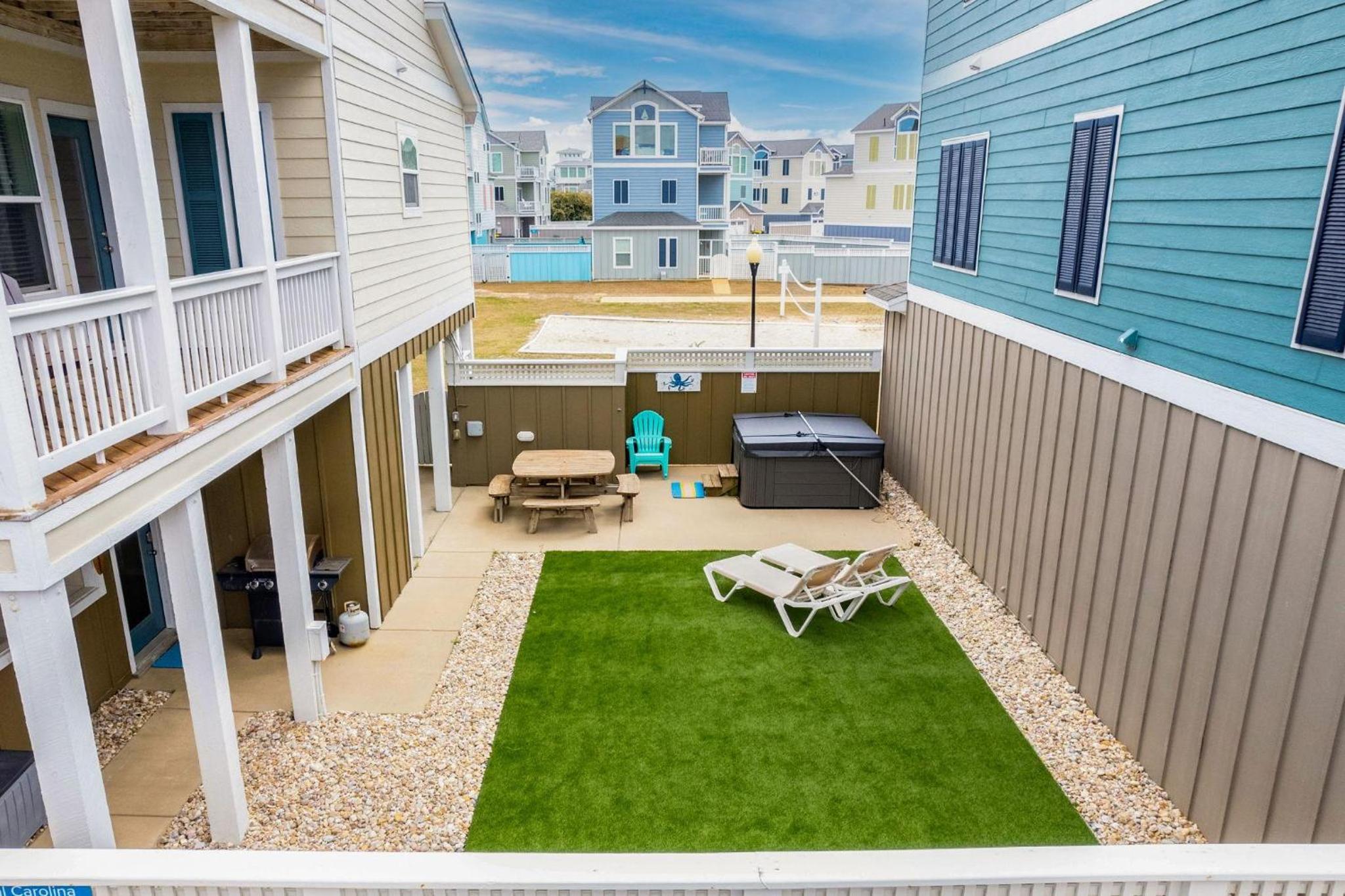 CB38 Crabby Crib view 5