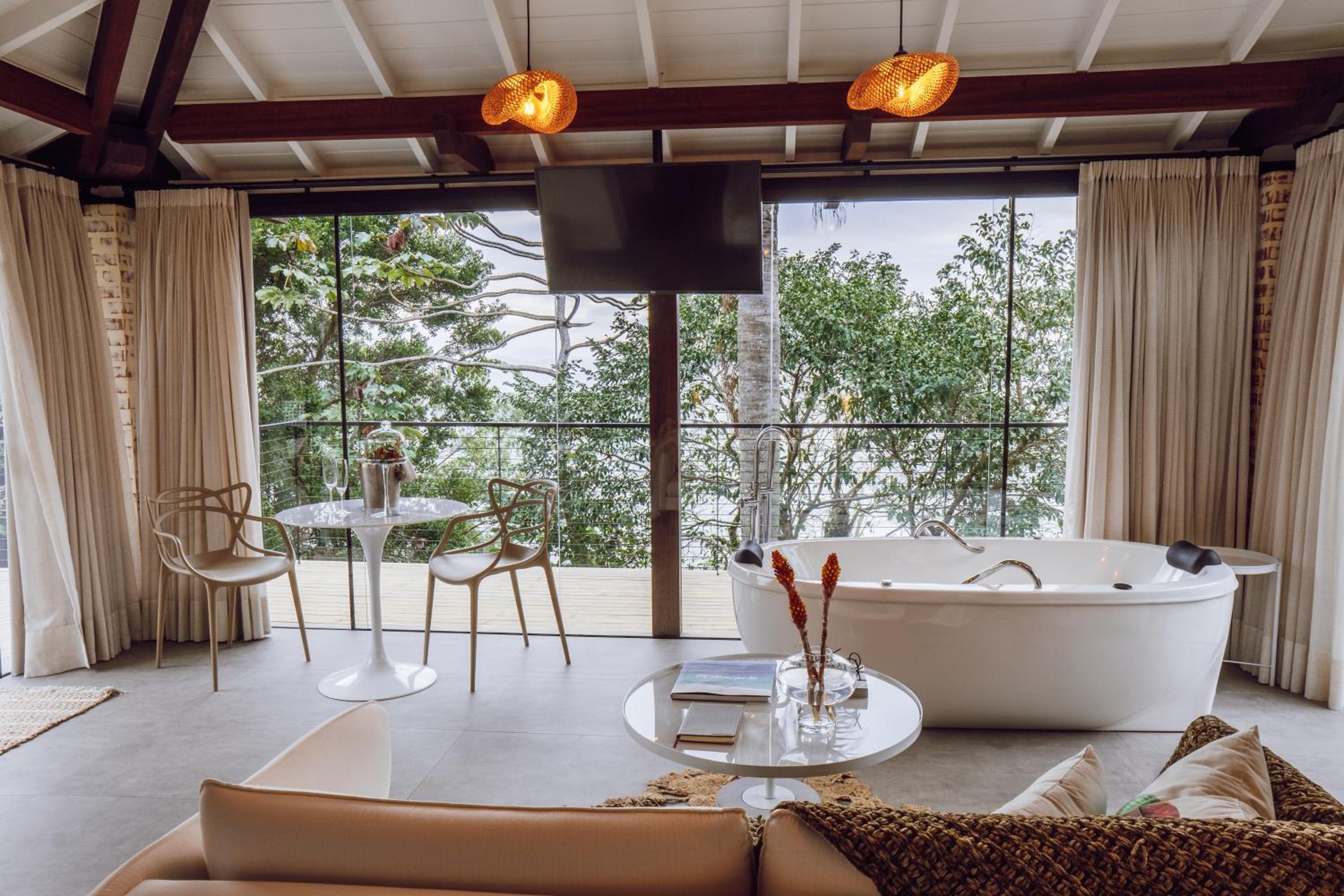 Naatooh Guest Houses