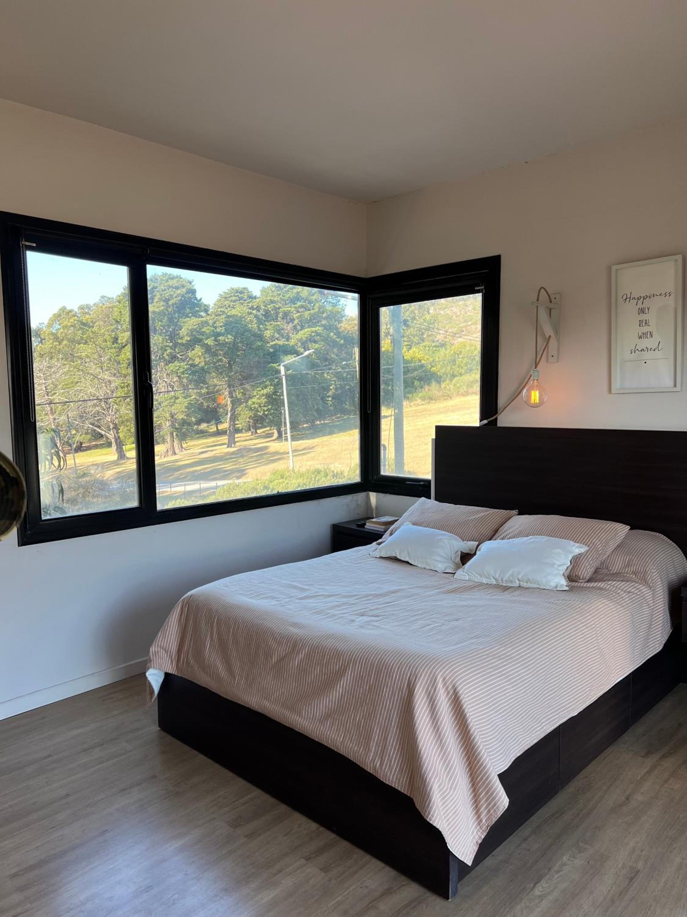 Casa en el lago con increíbles vistas