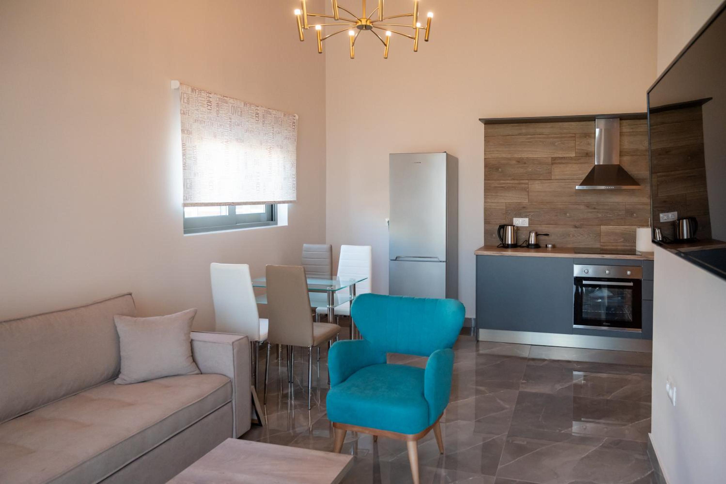 Paradise Apartments Artemida