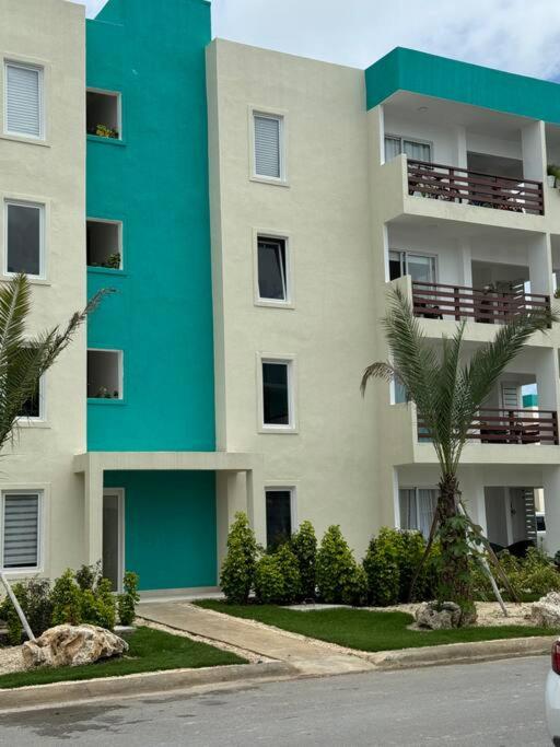 Apartamento cerca de todo