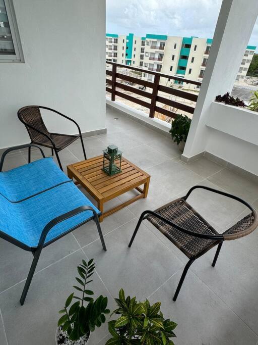 Apartamento cerca de todo