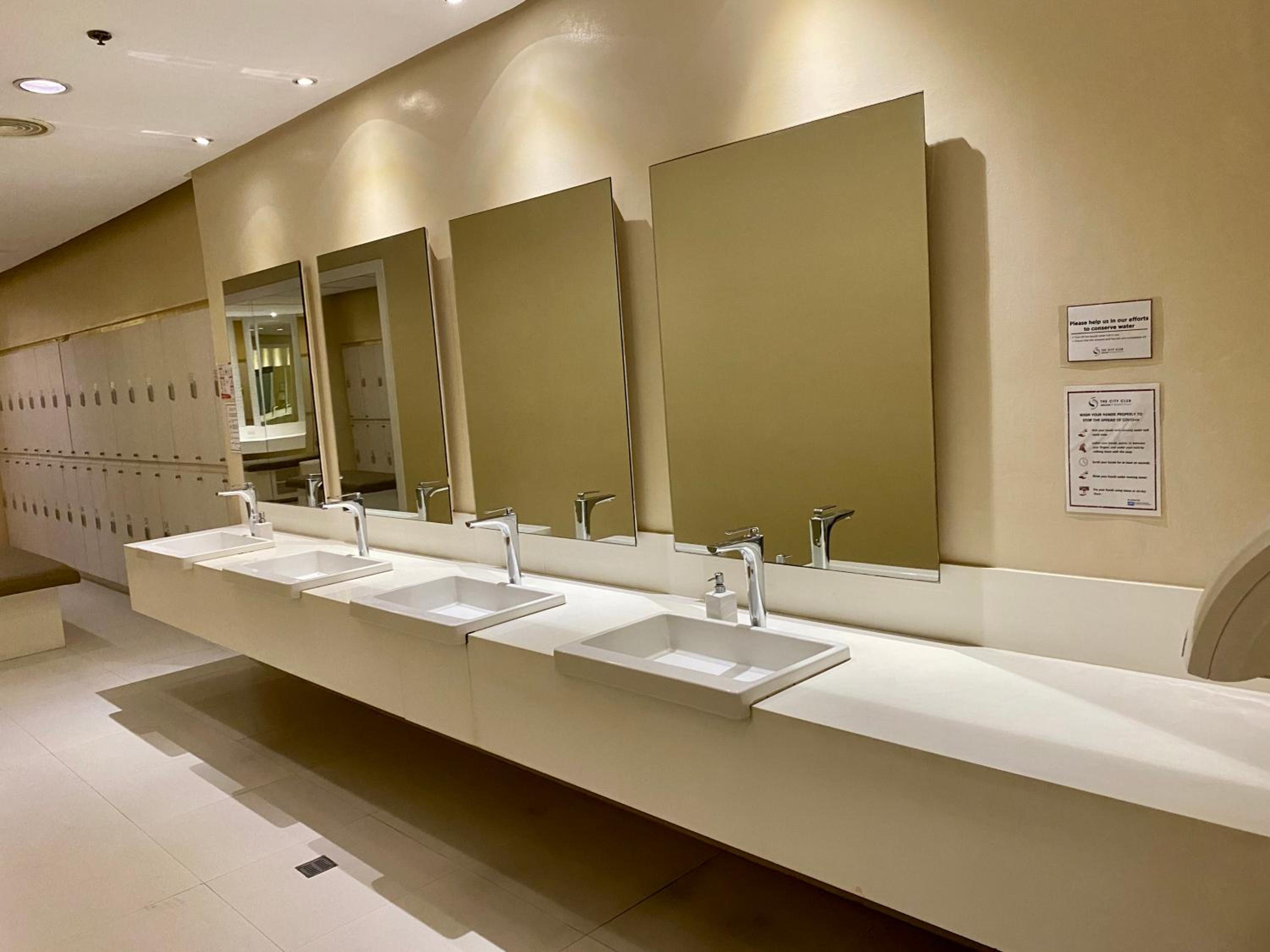 Royal Majestic Condo Home Makati