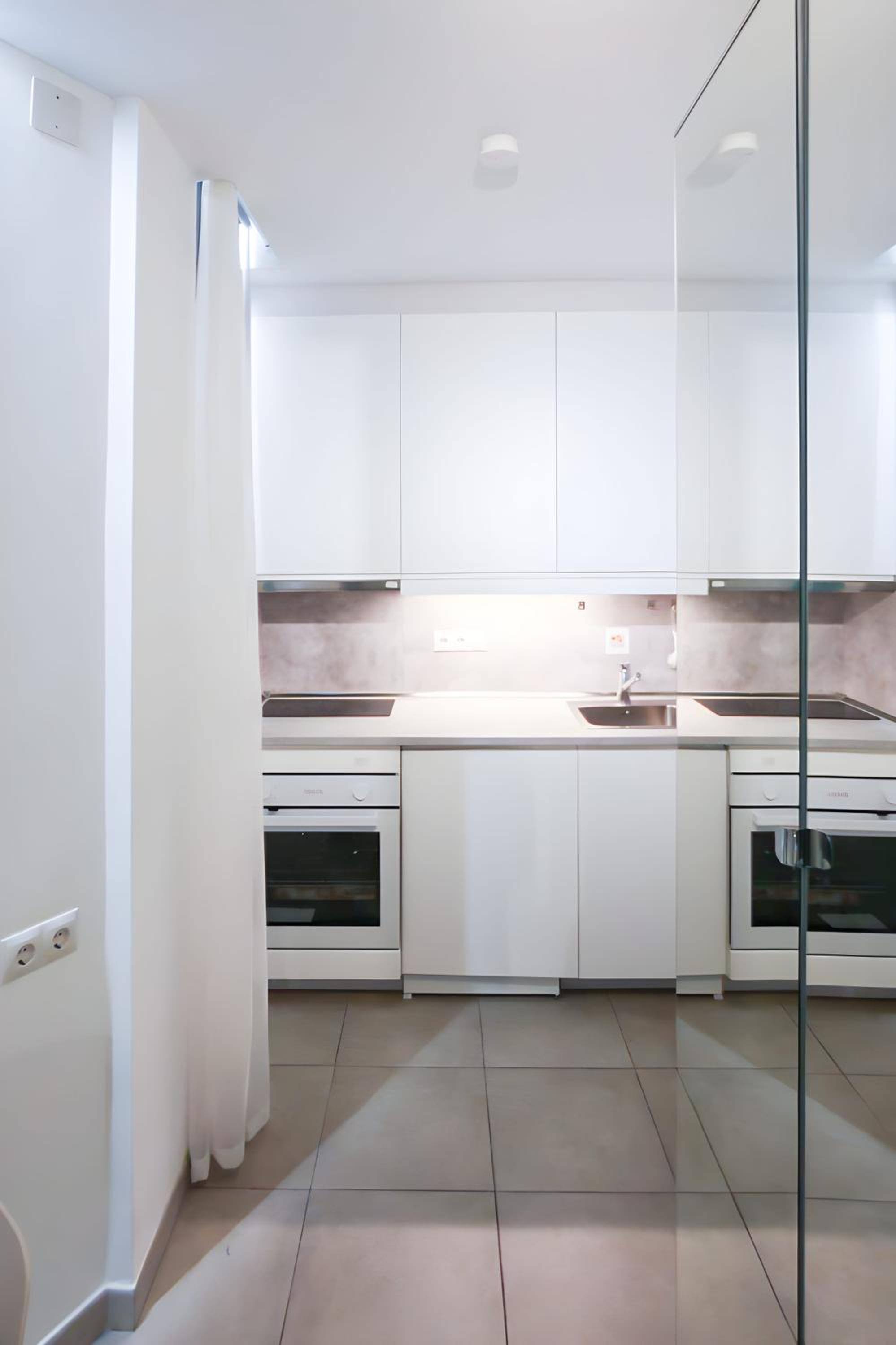 Sombrita del Sol Studio Interior