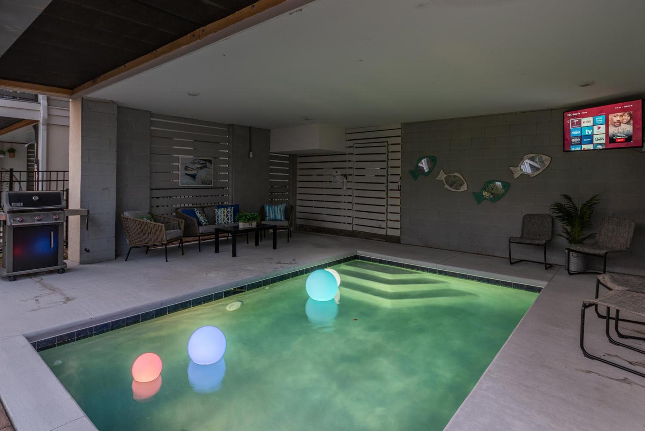 15% off 7 Night Stays Aug- Oct Elevator, Kids Room, Walk to Beach, Lagoon View view 5