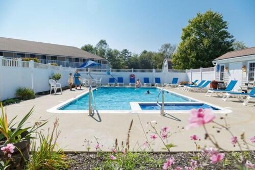 Flagship Inn