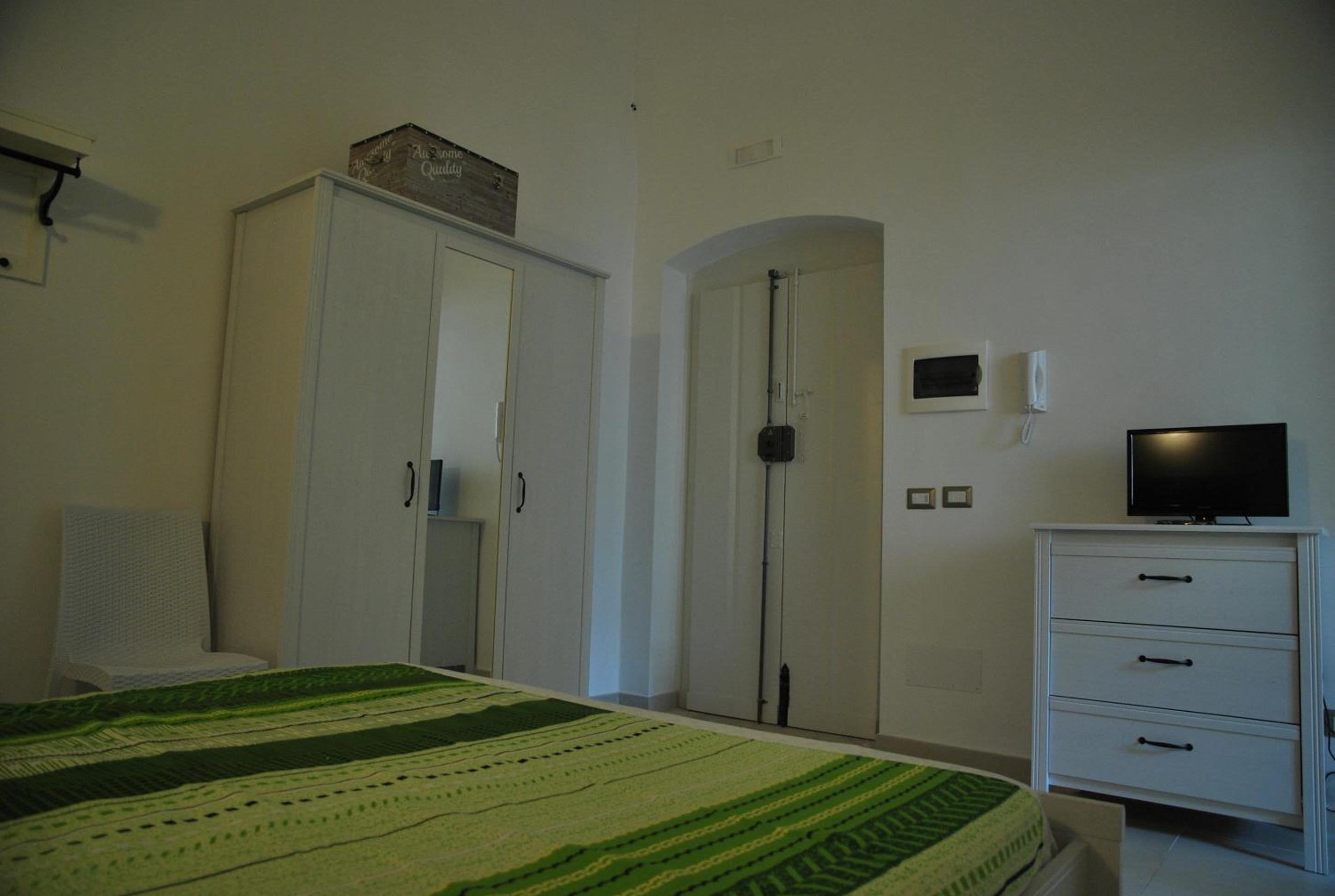 Photo 27