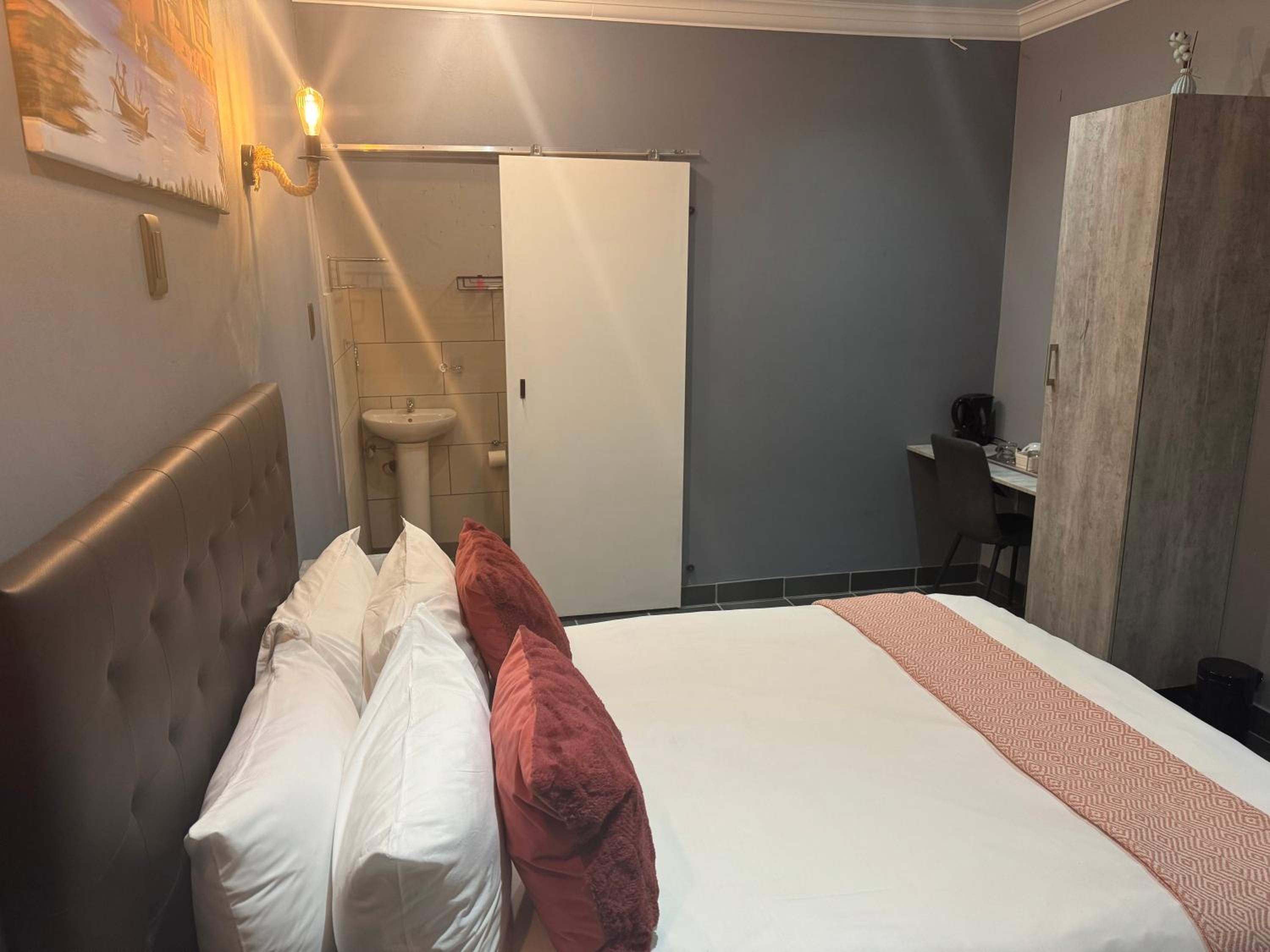 Kv Luxury Guest House