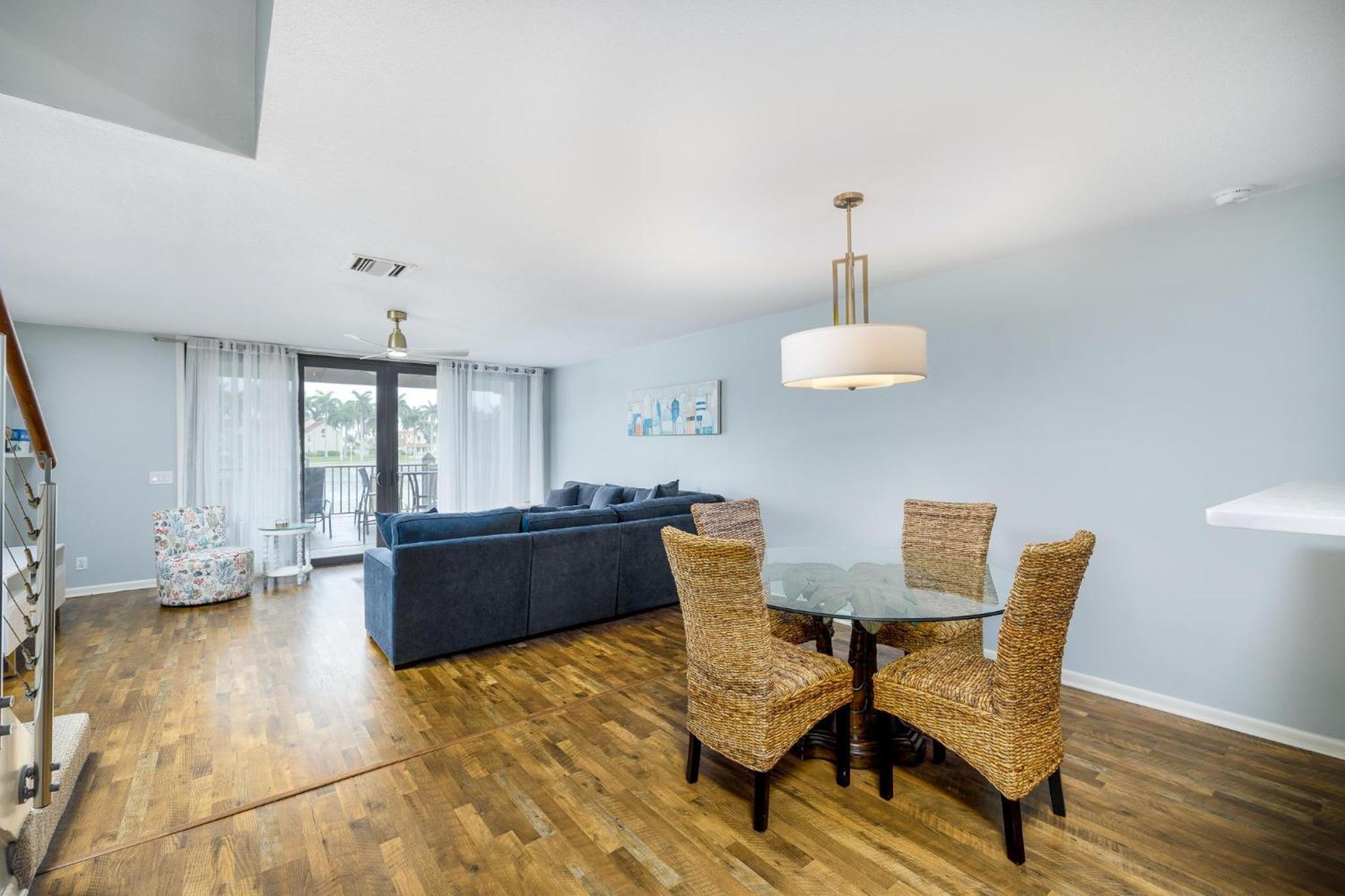 Bahia Del Mar Townhouse view 4