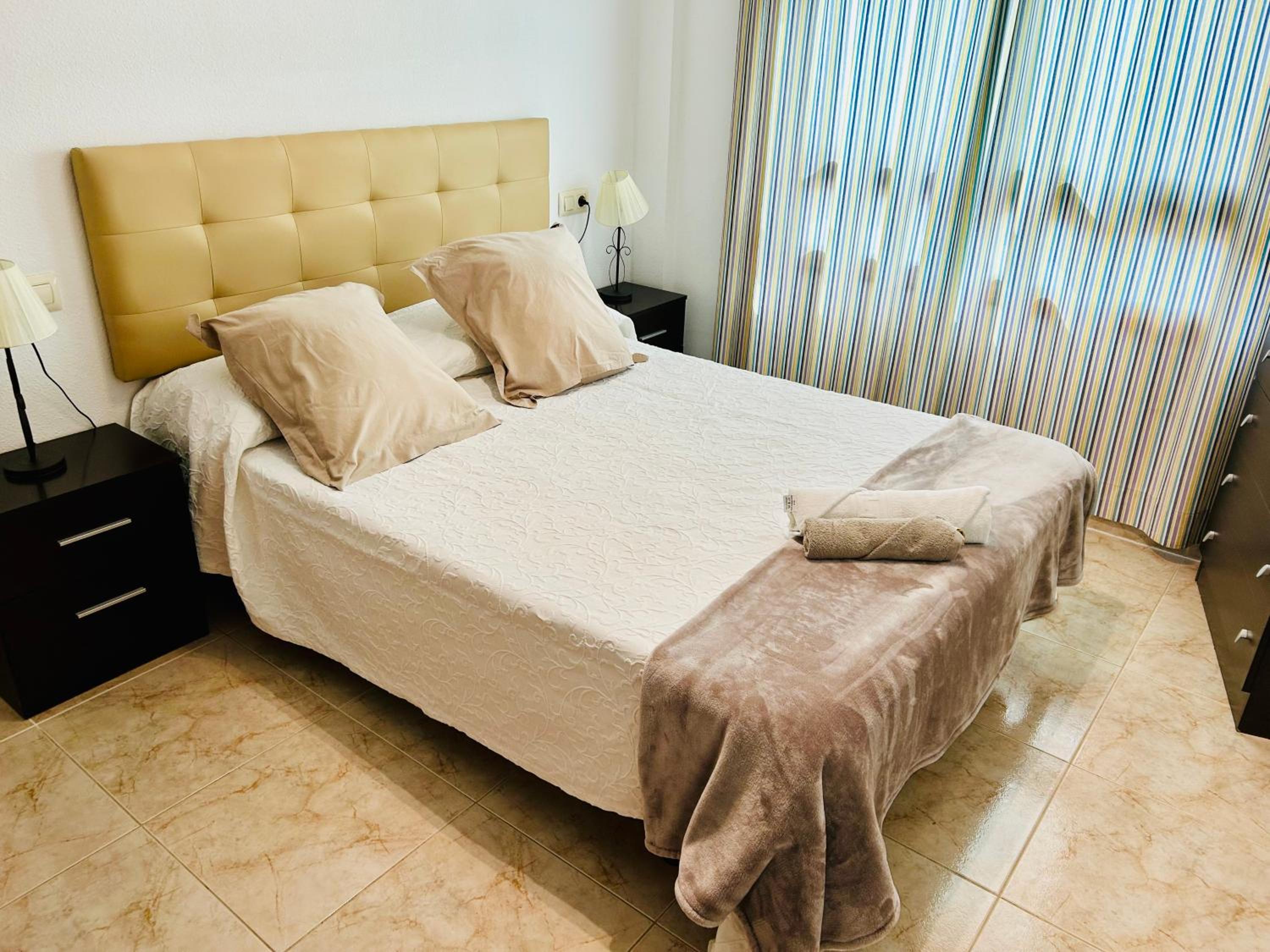 El Medano La Ola. Cabezo Beach 2 rooms parking place view 4