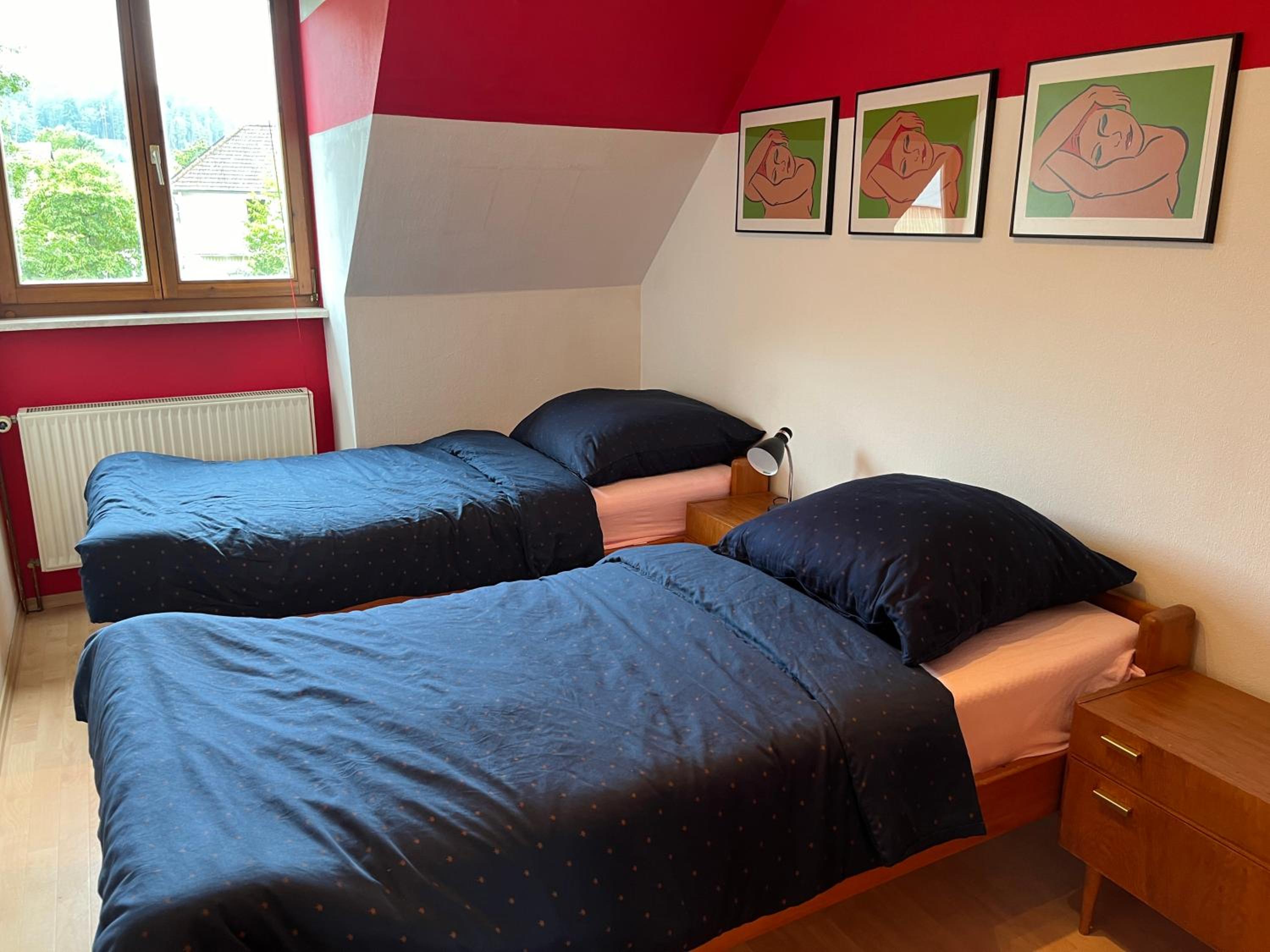 Kleine Bauernhof-Wohnung im Stadtbusbereich
