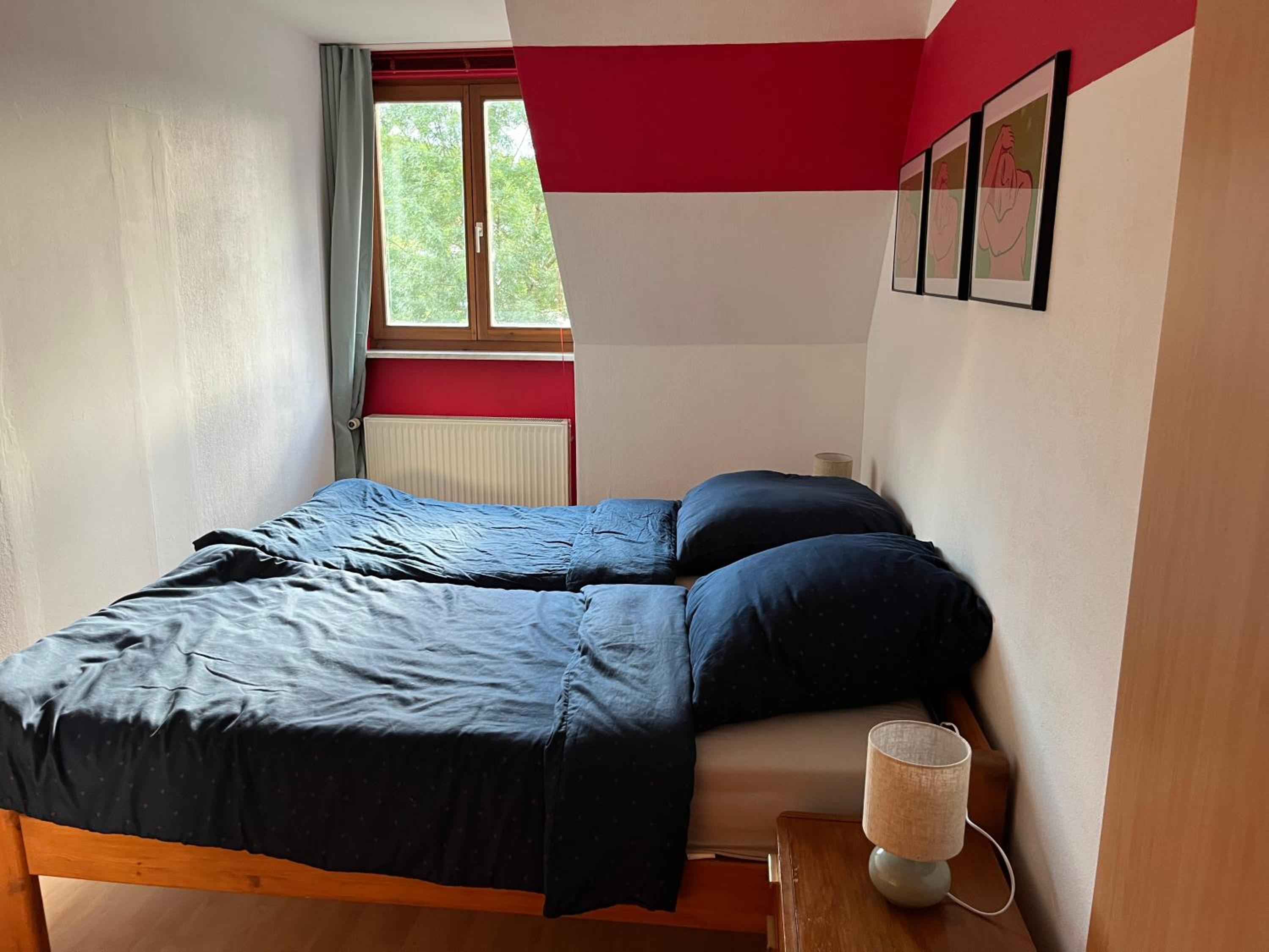 Kleine Bauernhof-Wohnung im Stadtbusbereich