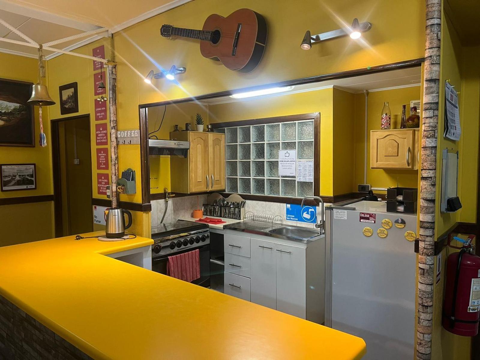 Hostal Maipu Street view 3
