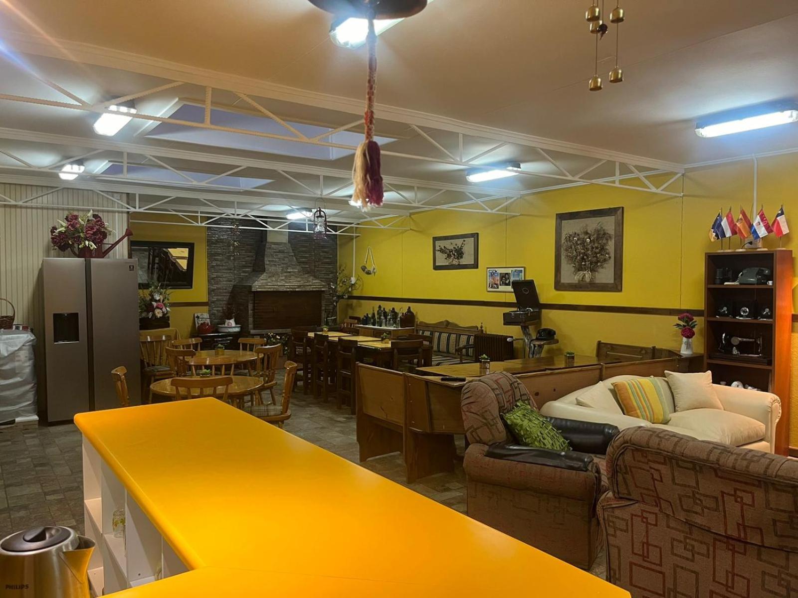 Hostal Maipu Street view 4