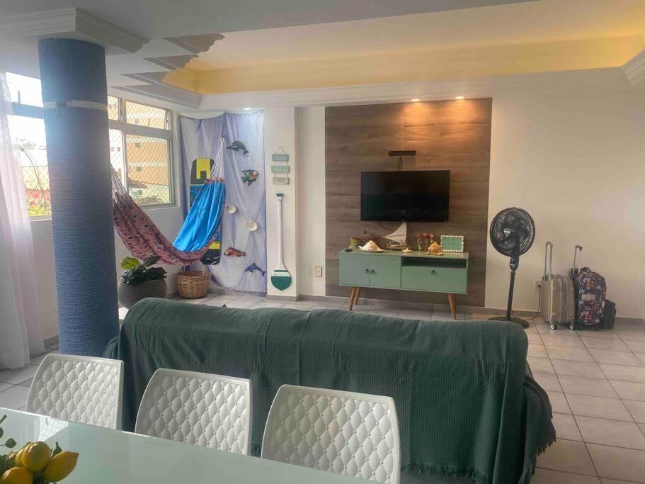 Apartamento com três suítes