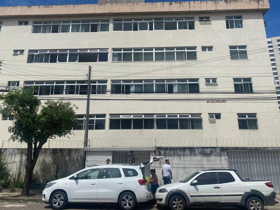 Apartamento com três suítes