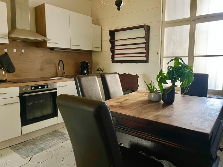 110m2 Stylish 4 Bedroom Apartment