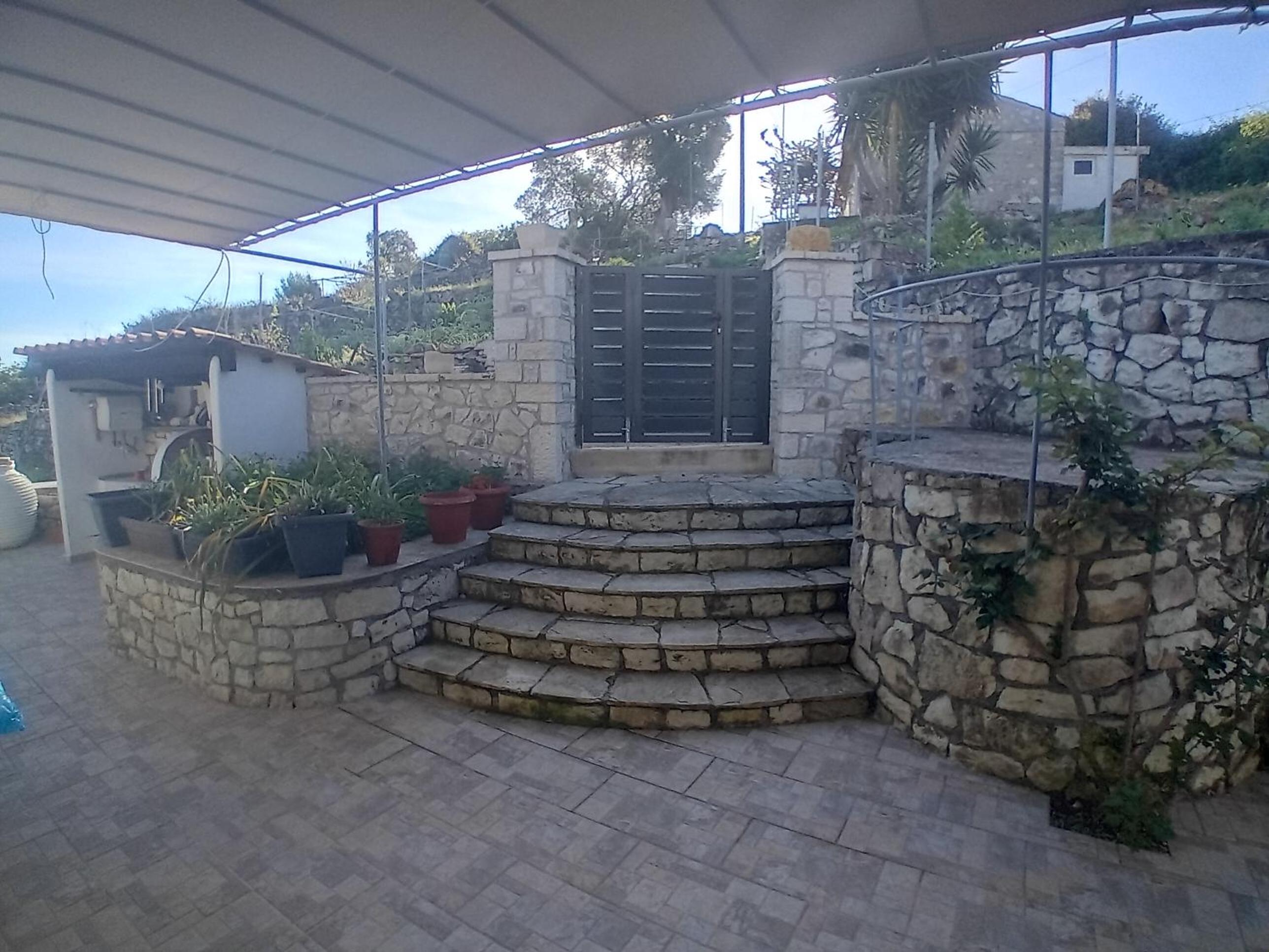 Toula Cottage Antipaxos 10mins from Voutoumi beach view 5