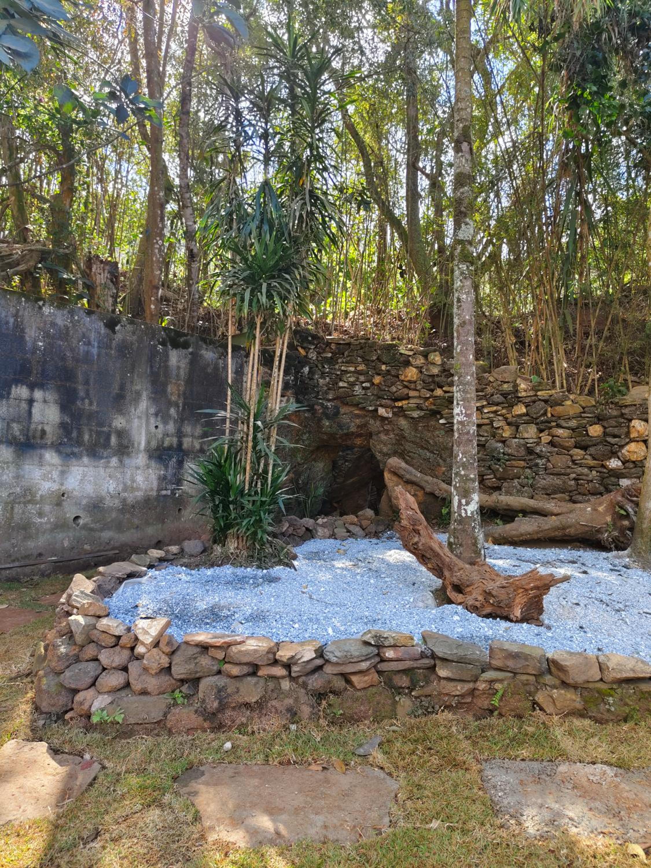 É Hostel