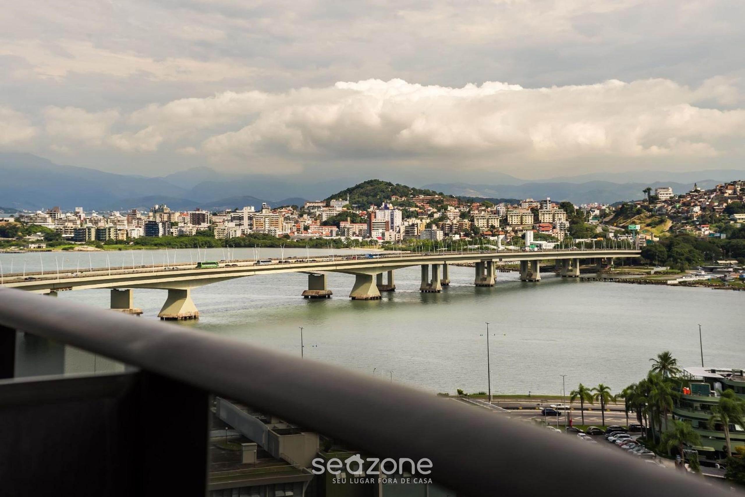 TVT - Luxury studios in the center of Florianópolis