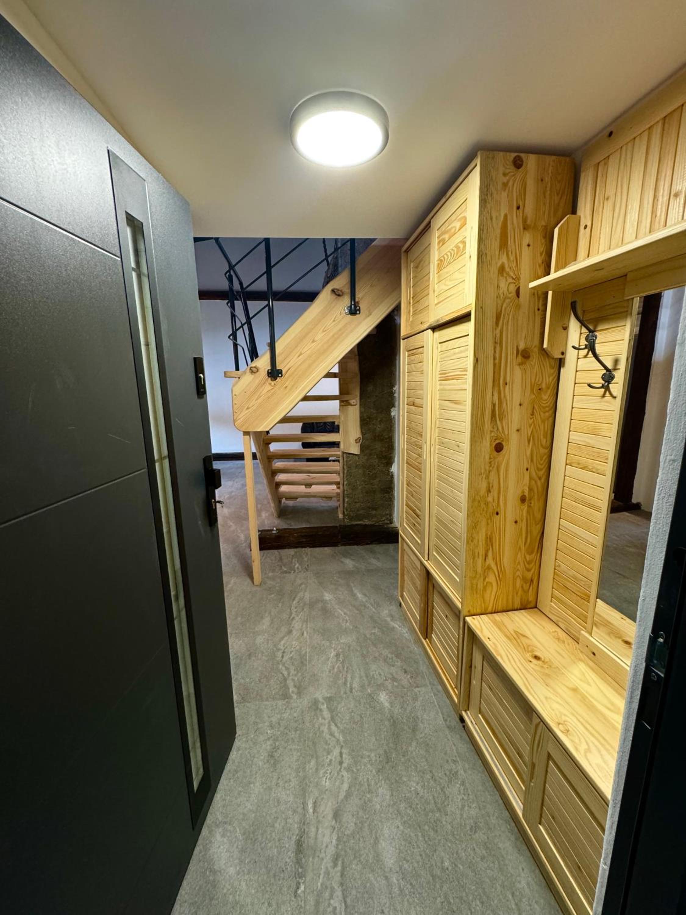 Novozrekonštruovaný 79m2 mezonetový byt v centre mesta