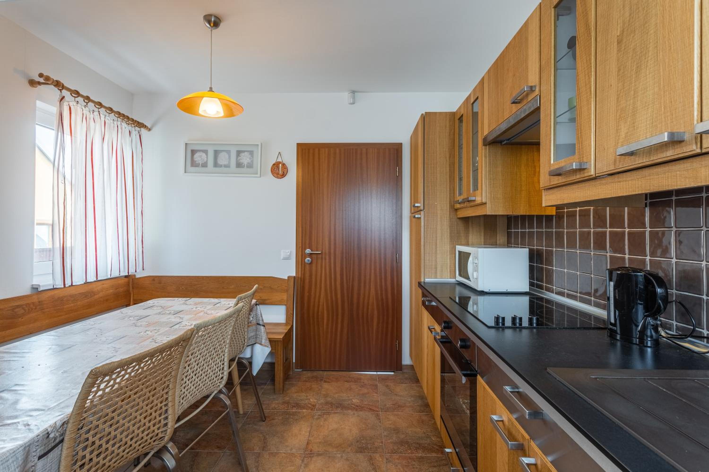 Elements Apartments & Veronika