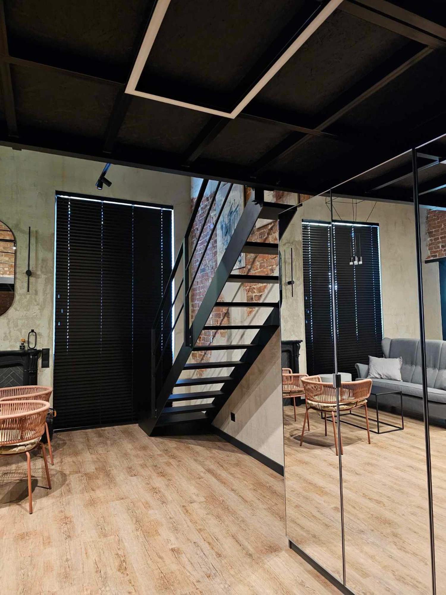 Loft XIII view 4