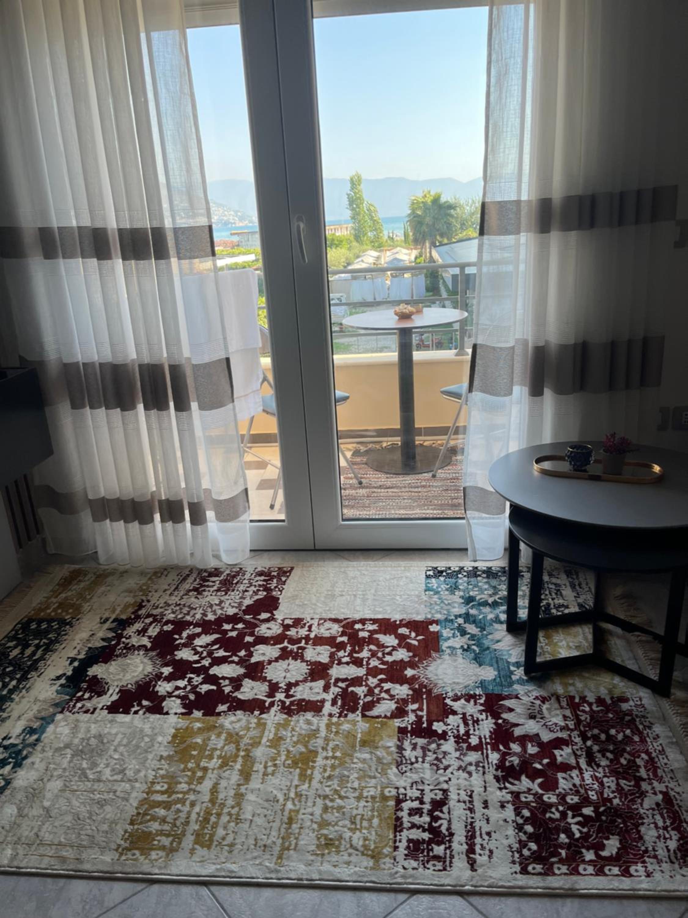 Resa Apartment
