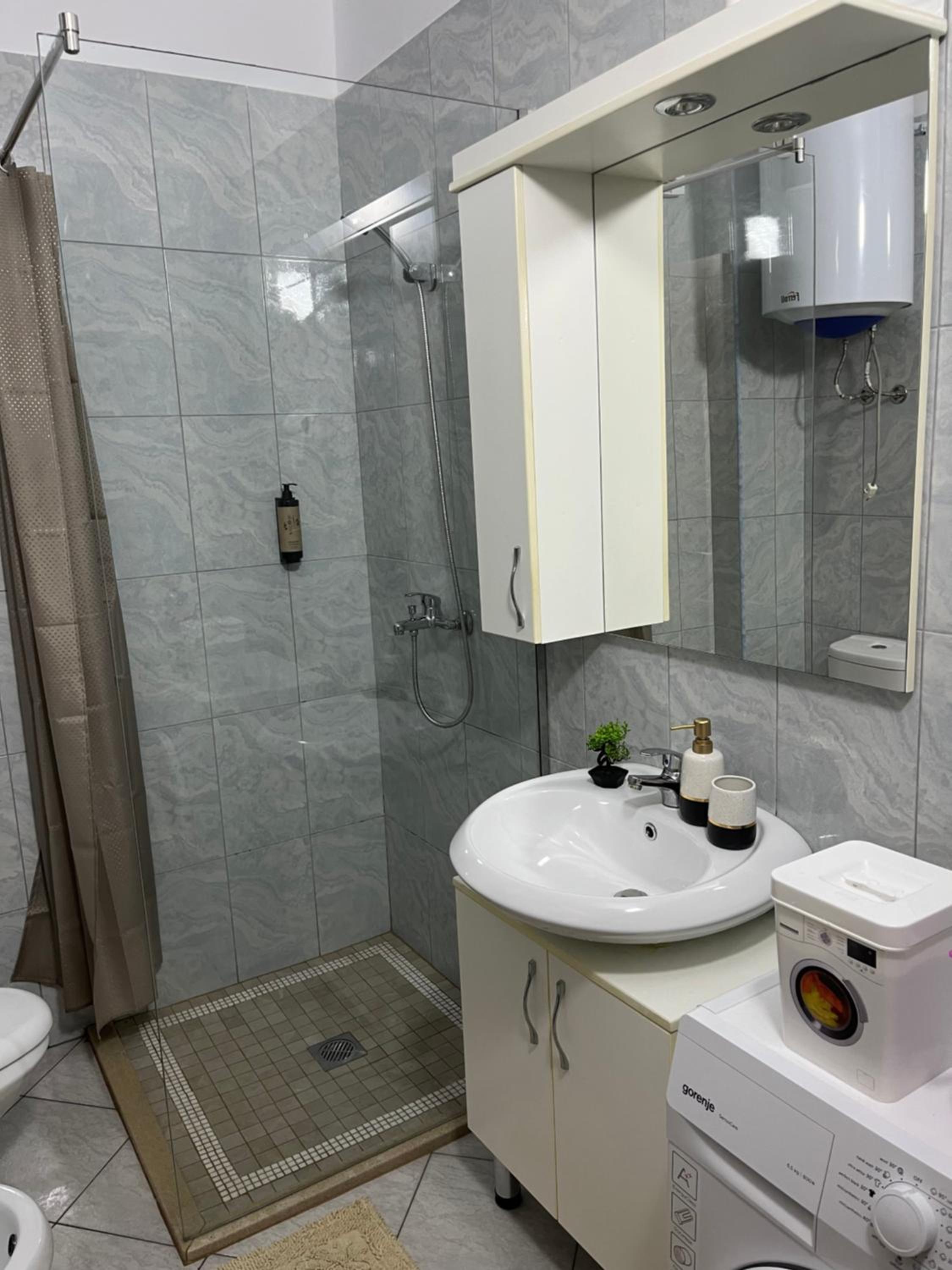 Resa Apartment