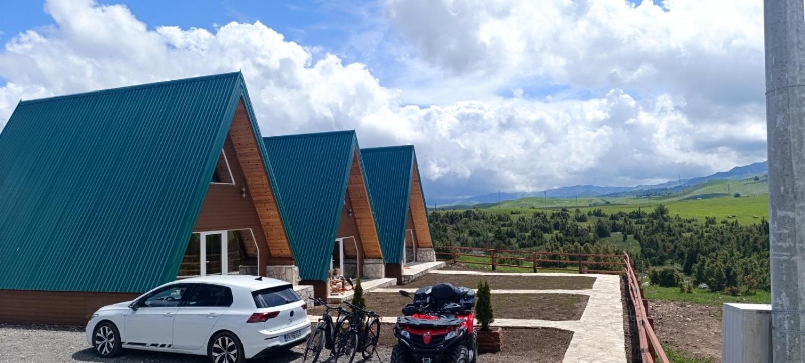 Mountain House Una view 3