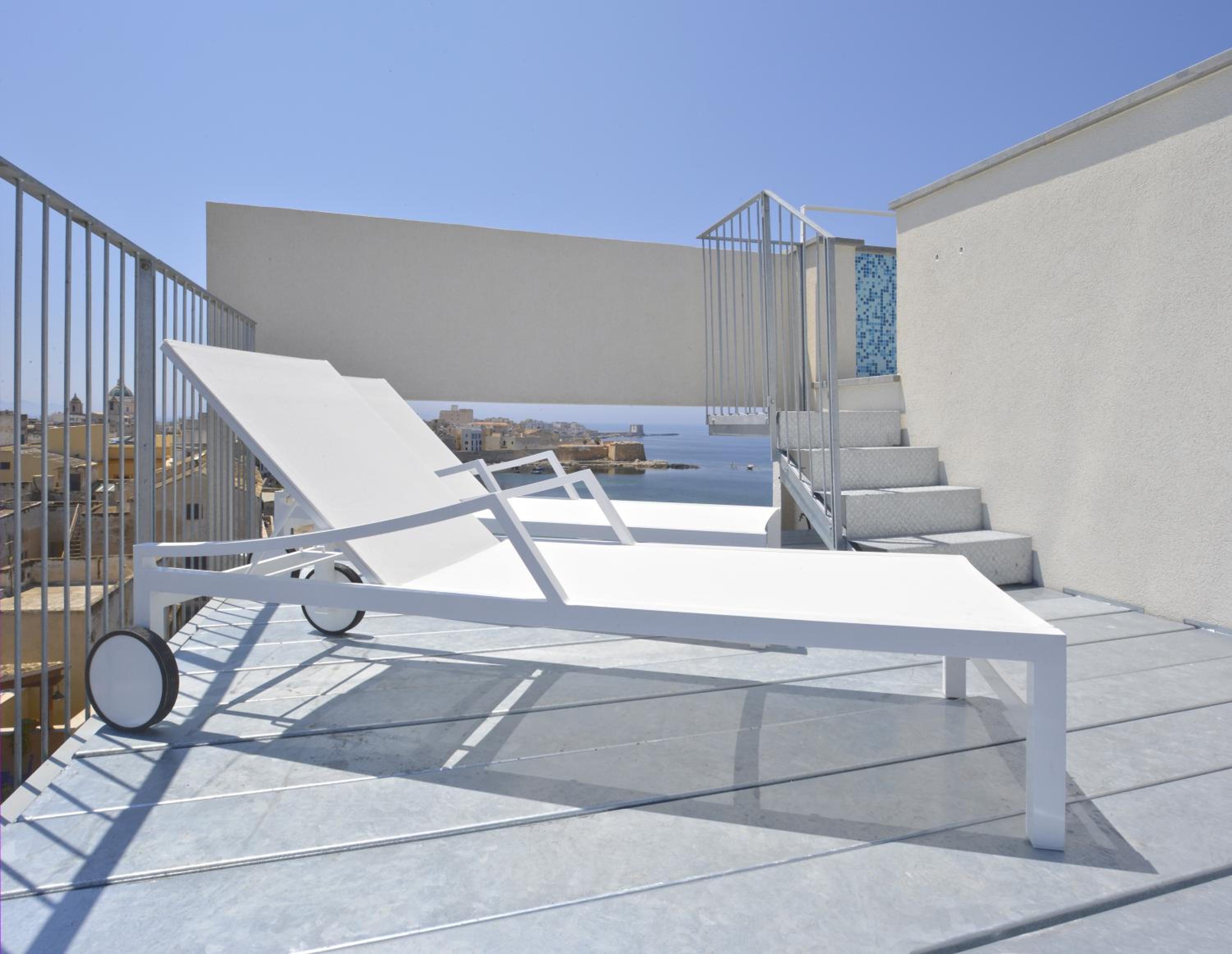 Gaura Apartments
