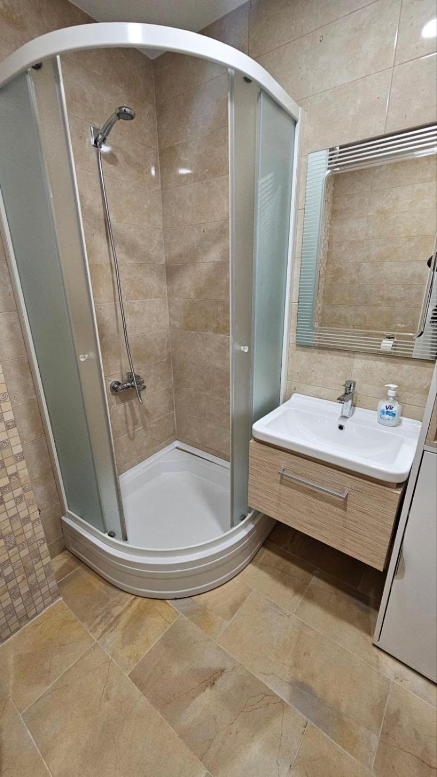 Apartmani Ljubinka view 3