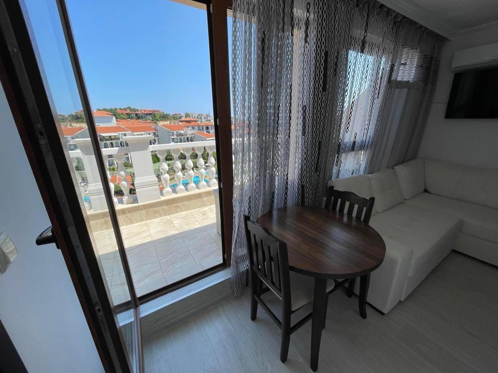 Apartament Feniks