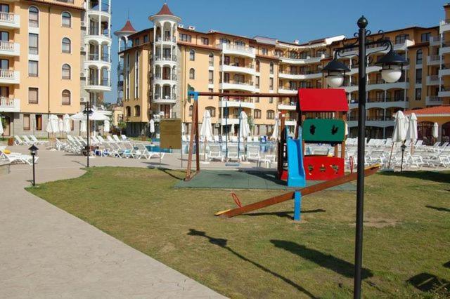 Apartment Hany - 3 pools, SPA, gym, playgrounds