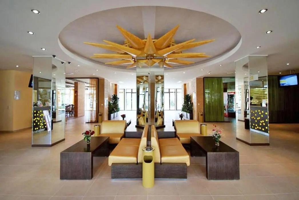 Apartment Hany - 3 pools, SPA, gym, playgrounds