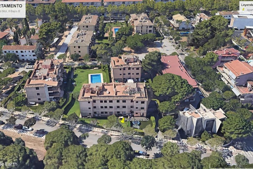 Apartamento 6 personas con piscina y parquing