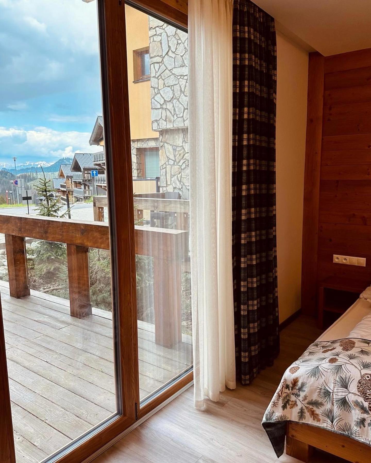 CHALET MOUNTAIN